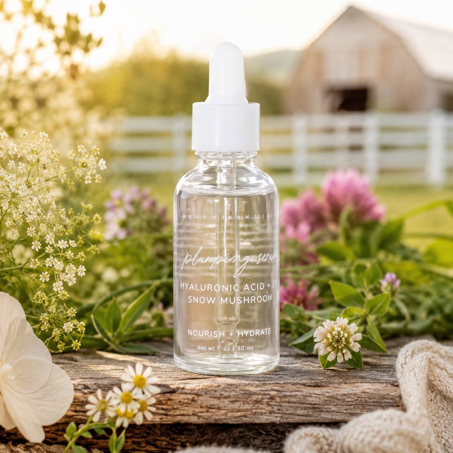 Hyaluronic Plumping Serum with Vitamin B5 + Snow Mushroom