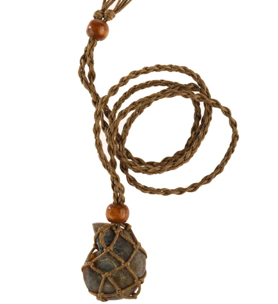 Macrame Labradorite Necklace